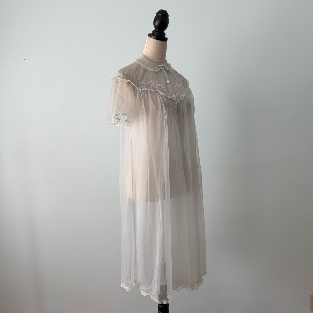 🤍 Rogers Vintage Sheer Peignoir Nightgown Light Blue Embroidered Front & Back 🤍 - Picture 5 of 14